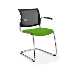 products/M-100-Cantilever-Visitor-Chair-with-Arms-tombola.jpg